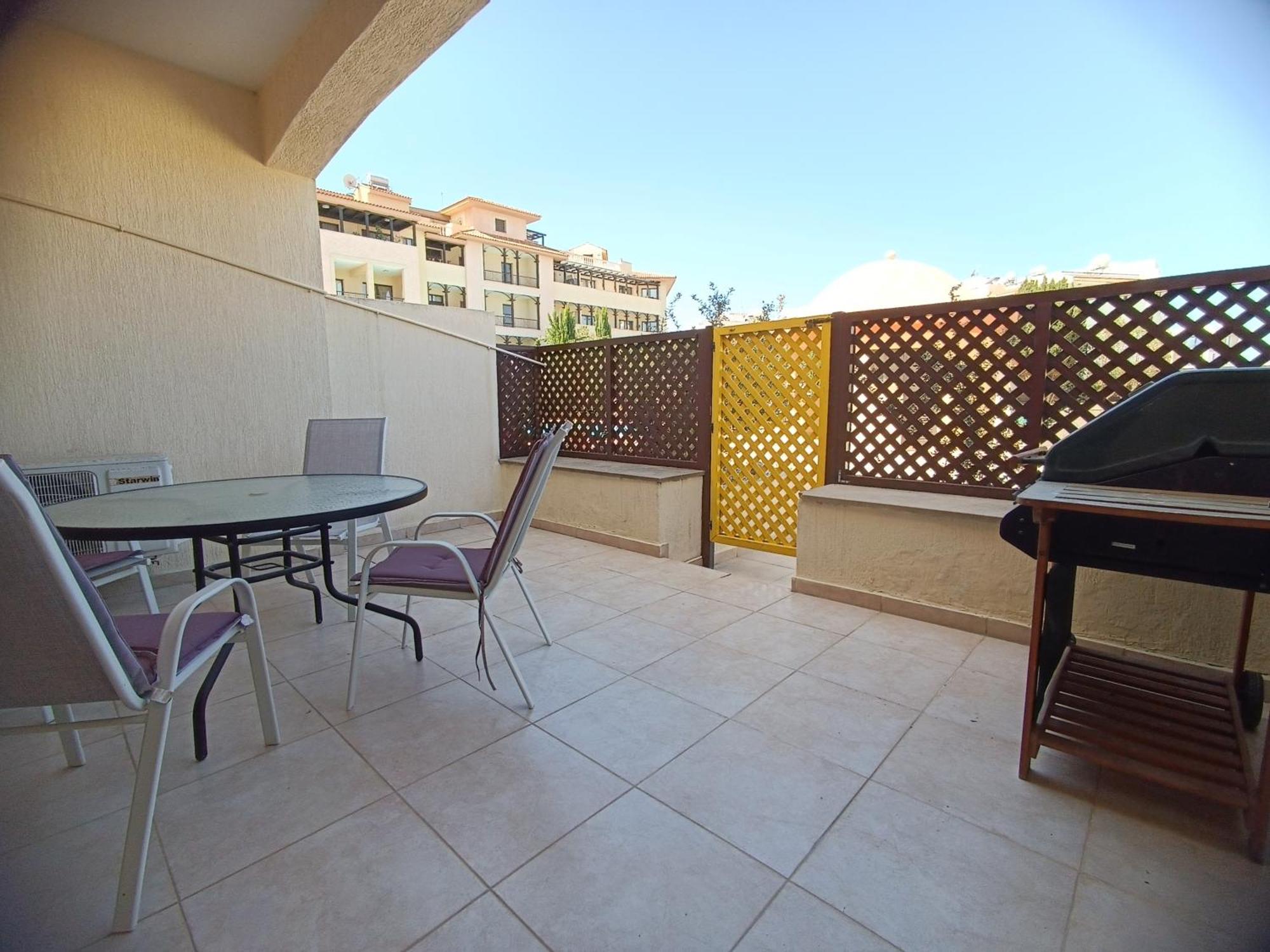 Pool Side 2 Bedroom Queens Gardens Complex Paphos